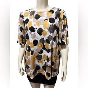 NWT Ali Miles 1X Plus Splatter Print Pullover Knit Gold Black Top Short Sleeves